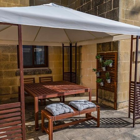 Luzzu - Family Friendly Maisonette ซเลนดิ ภายนอก รูปภาพ